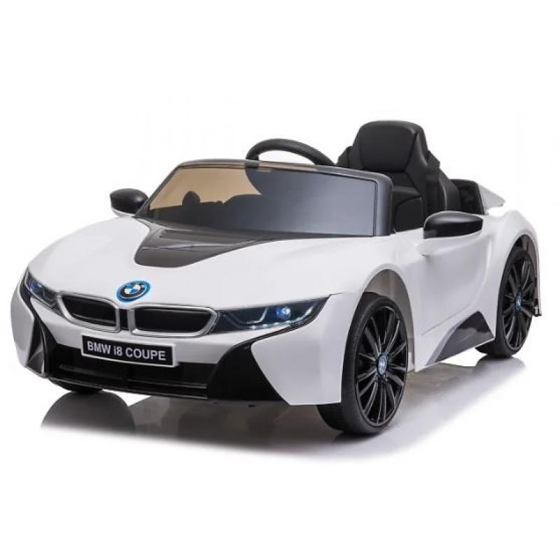 BMW i8 Coupe